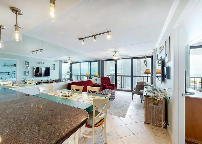 Ocean-view With Balcony Pools Tennis Gym & Saunas Holiday home *