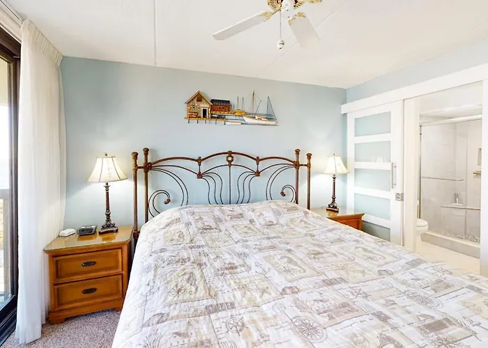 Holiday home Ocean-view With Balcony Pools Tennis Gym & Saunas