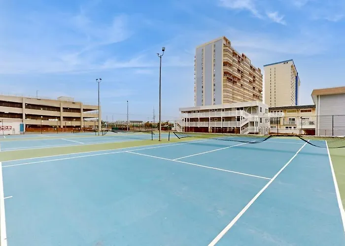 Ocean-view With Balcony Pools Tennis Gym & Saunas Holiday home *